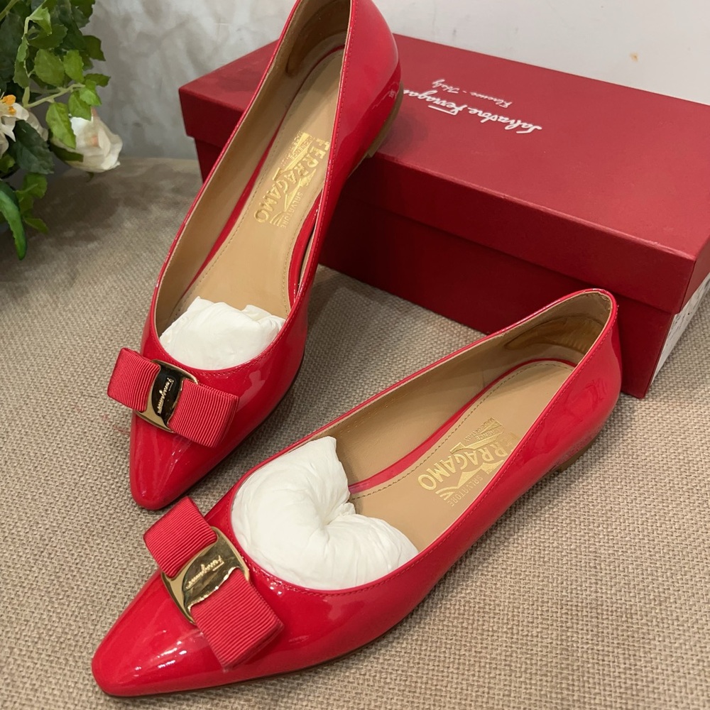 Ferragamo Patent Leather Zeri Pointed Toe Ballet Flats